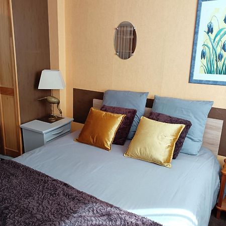 Chambre Dans Le Centre Historique Pont-Audemer Exteriör bild