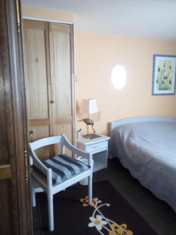 Chambre Dans Le Centre Historique Pont-Audemer Exteriör bild